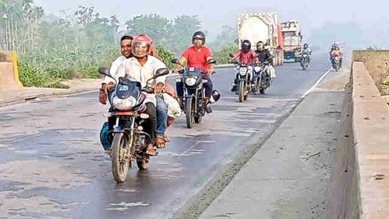 মোটরসাইকেল চালক