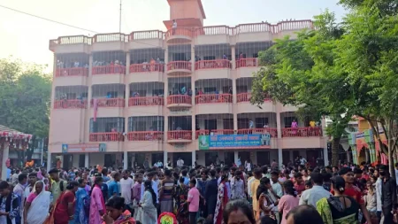 লোকনাথ ব্রহ্মচারী