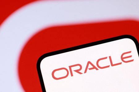 Oracle job cuts AI