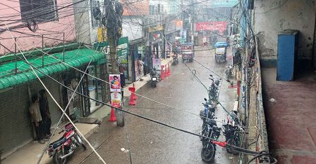 বাড়তে পারে মাঝারি থেকে ভারী বৃষ্টির প্রবণতা Rain