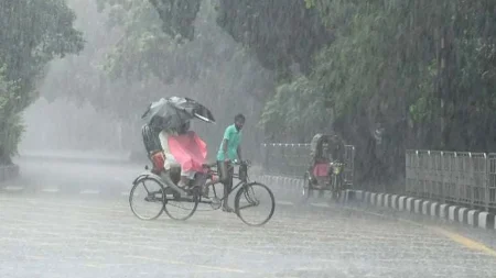 বজ্রসহ বৃষ্টি