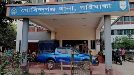 কোচিং থেকে ফেরার পথে স্কুলছাত্রীকে সংঘবদ্ধ ধর্ষণ স্কুলছাত্রীকে সংঘবদ্ধ ধর্ষণ