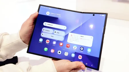 Samsung Z Fold Wide