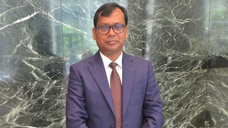 ডিসি সারওয়ার