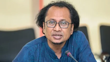 তথ্য উপদেষ্টা
