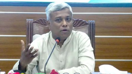 প্রতিমন্ত্রী অনিন্দ্য ইসলাম অমিত