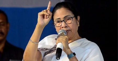 হাদি হত্যাকাণ্ড নিয়ে মন্তব্য, মমতার বিরুদ্ধে রাষ্ট্রদ্রোহের মামলা হাদি হত্যাকাণ্ড