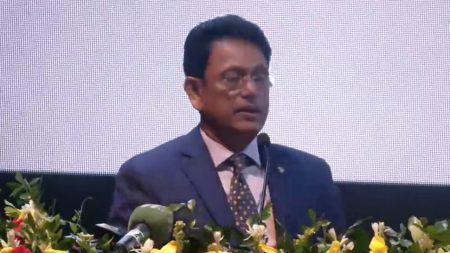 শিক্ষামন্ত্রী