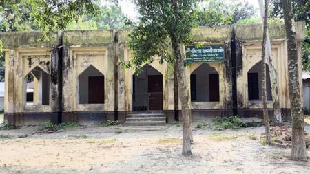 দু’দশক পর আবারো পাঠদানে জেএমবির শায়খ আব্দুর রহমানের সেই মাদরাসা জেএমবির শায়খ আব্দুর রহমান