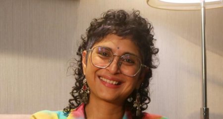 কটাক্ষের শিকার কিরণ রাও পরিচালক কিরণ রাও