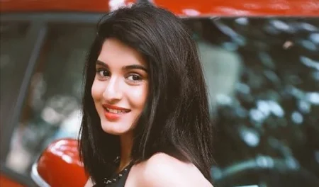 অভিনেত্রীর ফ্ল্যাট