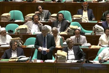 এআই খাতে ৫০০ কোটি টাকার বড় বরাদ্দের ঘোষণা দিল সরকার এআই