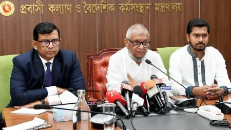 বিদেশে কর্মী পাঠানো নিয়ে সুসংবাদ দিলেন প্রবাসী কল্যাণমন্ত্রী প্রবাসী কল্যাণমন্ত্রী