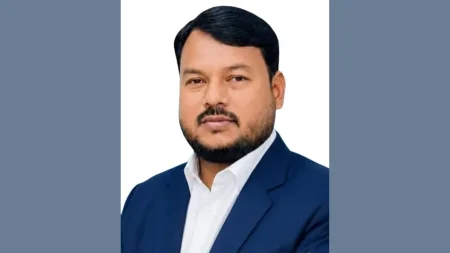 সড়কবাতি বিষয়ে জ্ঞান অর্জনে ফ্রান্স যেতে চান রাসিক প্রশাসক ও নির্বাহী প্রকৌশলী ফ্রান্স যাচ্ছেন রাসিক প্রশাসক