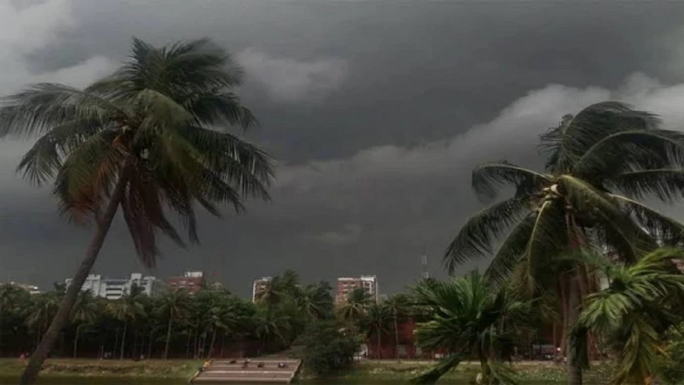 ৬০ কিমি বেগে ঝড়ের শঙ্কা