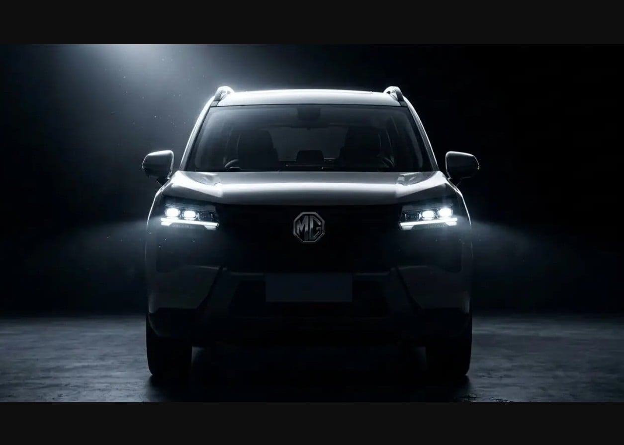 JSW MG Motor India Teases First Plug-in Hybrid SUV on July 16