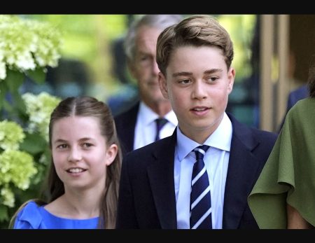 Prince George and Princess Charlotte give Wimbledon a rare family moment Prince George and Princess Charlotte give Wimbledon a rare family moment