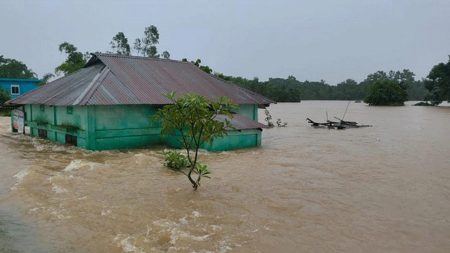 ৫ জেলায় বন্যার সতর্কতা বন্যার সতর্কতা