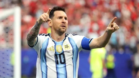 ৩৯ বছরেও তিনি তরুণ, খেলবেন ২০৩০ বিশ্বকাপেও! Lionel Messi