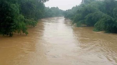 এখনও বিপৎসীমার ওপরে ৩ নদীর পানি, যে শঙ্কার কথা জানালো পাউবো পাউবো