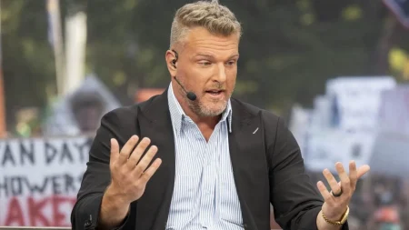 Pat McAfee’s wedding recap keeps the Travis Kelce story moving Pat McAfee