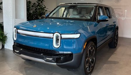 Rivian Q2 delivery forecast 2026