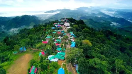 সাজেকে আটকা ৫ শতাধিক পর্যটক, রিসোর্টের ভাড়া নিচ্ছেন না মালিকরা