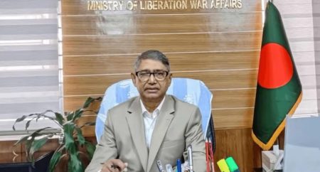 প্রধানমন্ত্রী ১০০ টাকায় লাঞ্চ করেন, আমরাও করি : আযম খান আযম খান