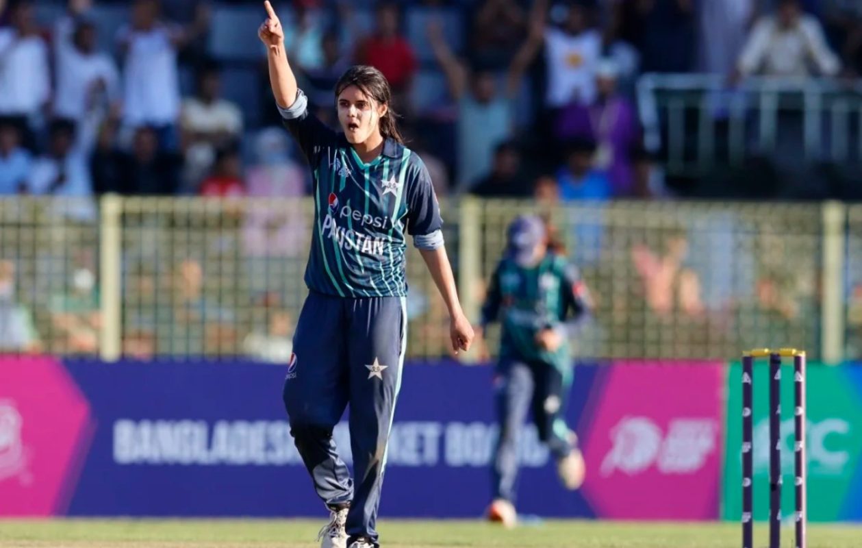 Pakistan’s Aiman Anwer Retires From International Cricket and Begins Match-Referee Chapter