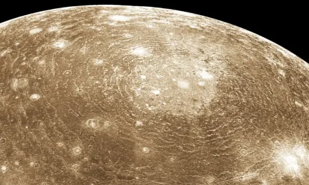 JWST Maps Water Ice and Carbon Dioxide Across Jupiter’s Callisto JWST Callisto ancient scars
