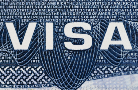 US Plans Visa Revocations for Up to 200,000 Asylum Seekers