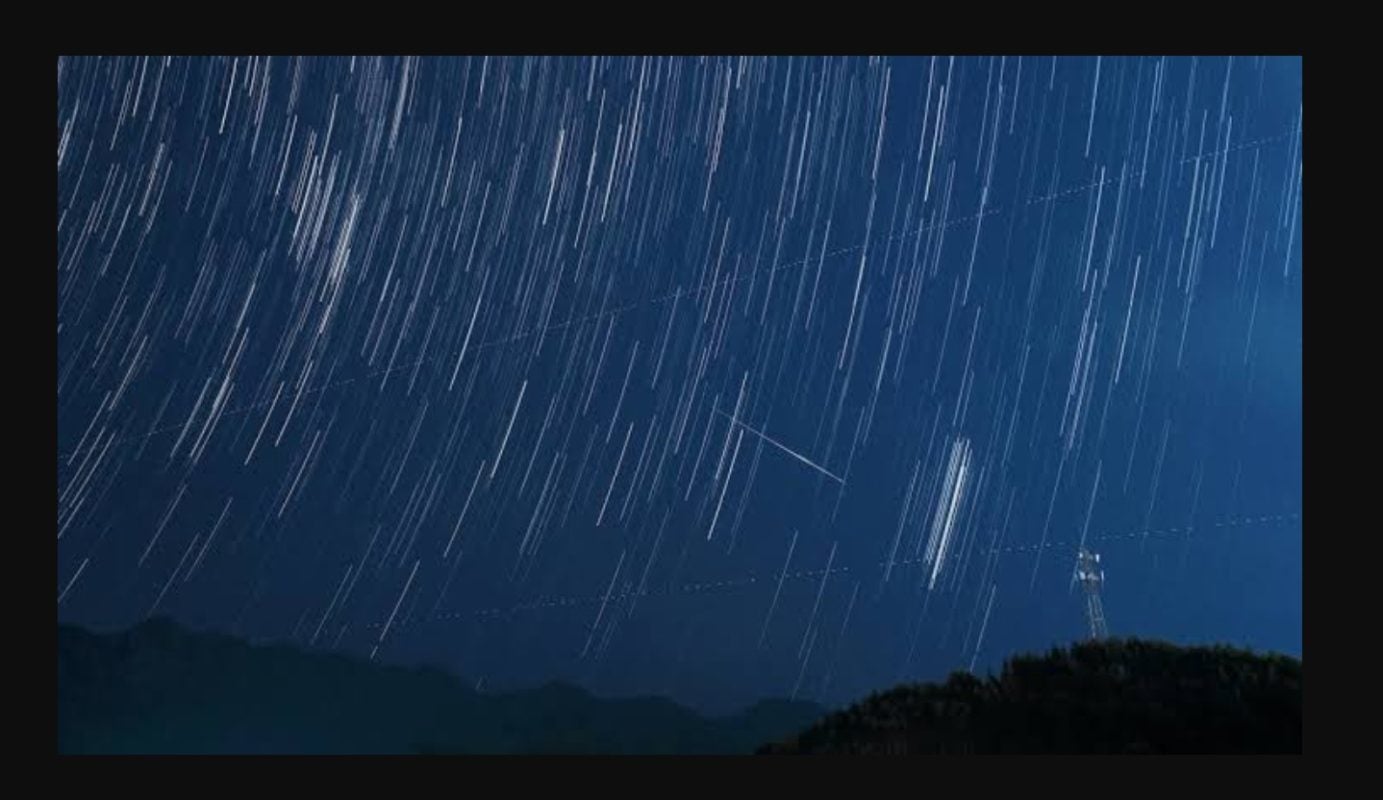 Perseid meteor shower photos capture peak night streaks