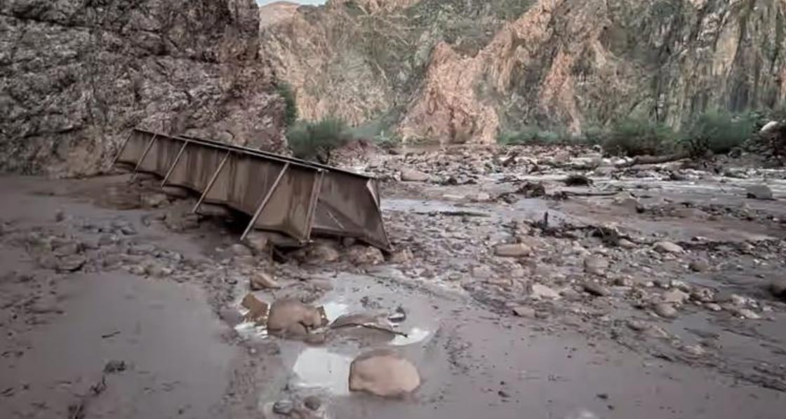 grand canyon flash flood
