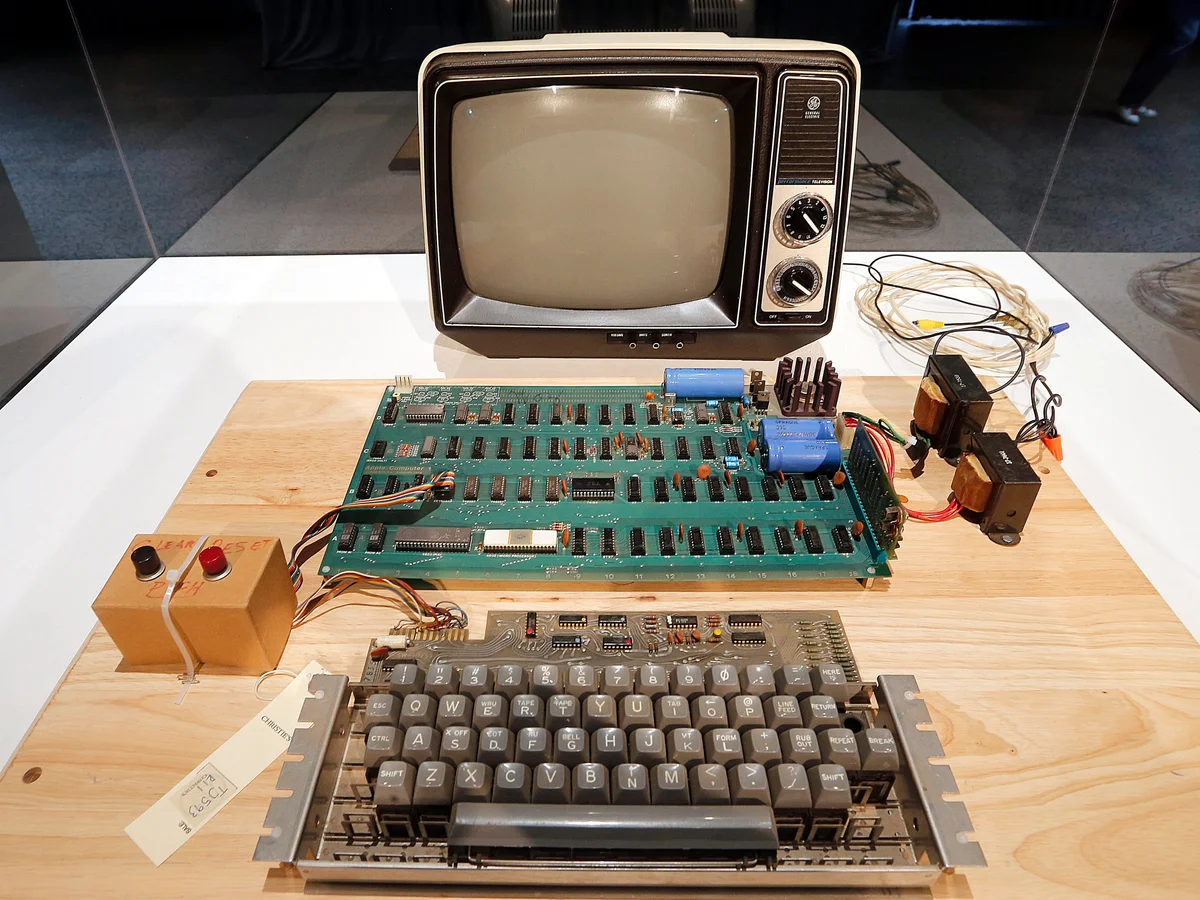 Apple-1 auction