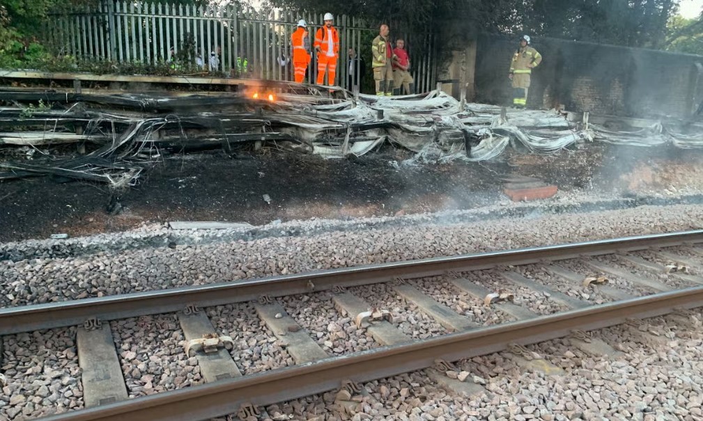 Great Western Railway trackside fire