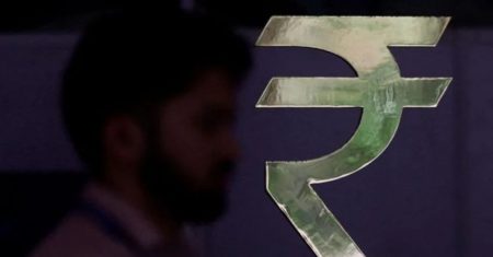RBI schedules ₹5 trillion overnight auction after liquidity review RBI overnight cash withdrawal auction